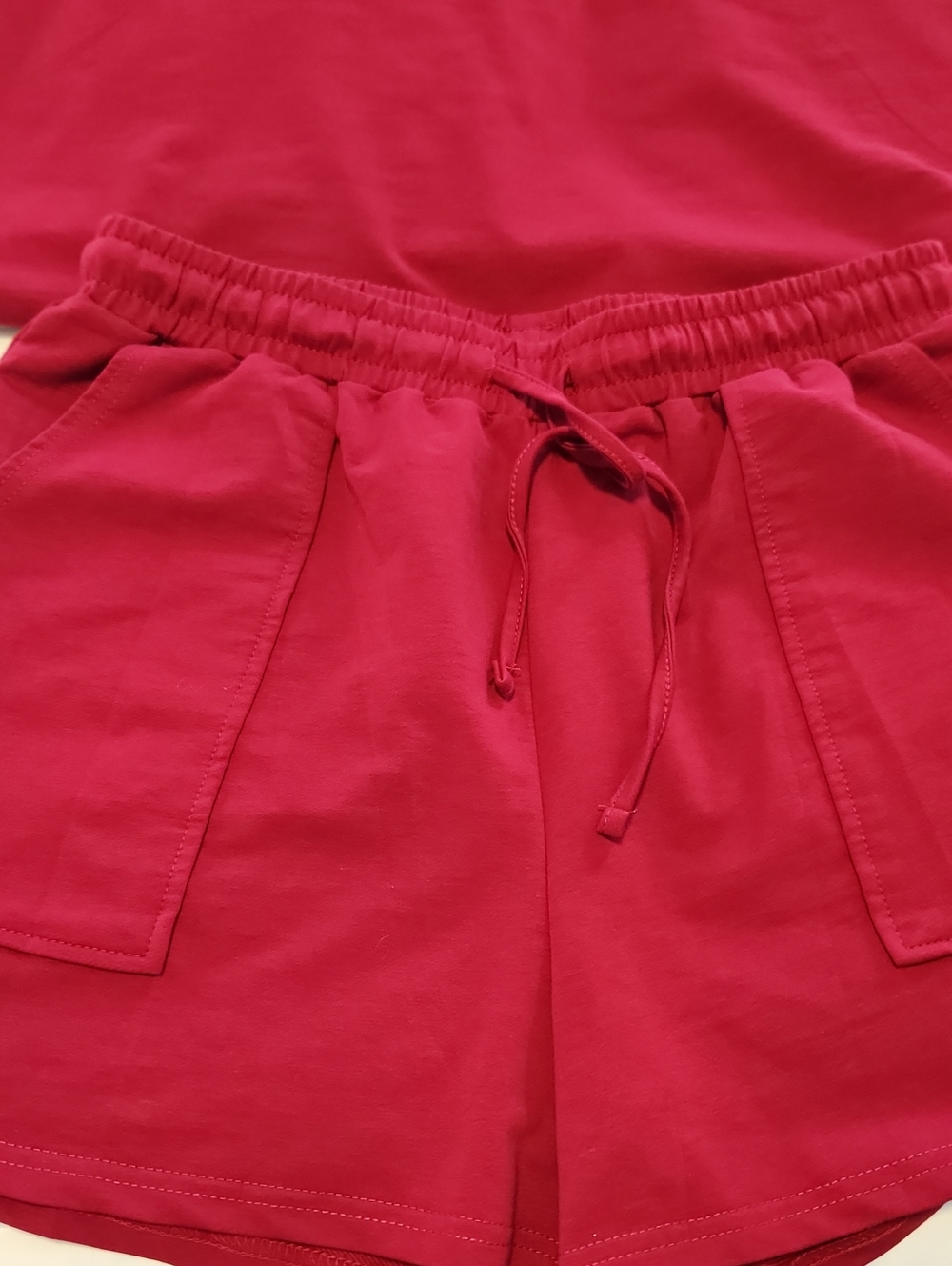 Sleeveless Top and Drawstring Shorts Set - Red - Picture 3 of 6